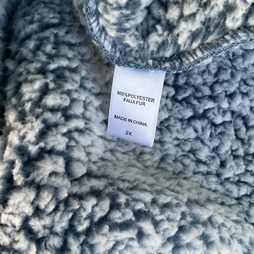 Koolaburra by UGG Light blue soft Gray Sherpa Vest with pockets Size 2X